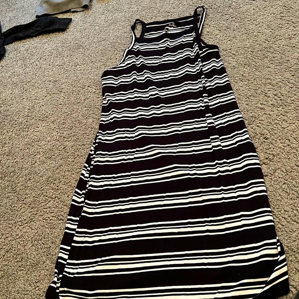 BRAND NEW girls casual dress size XL from Decree